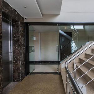 Capital O 14448 Hotel Sapphire Star
